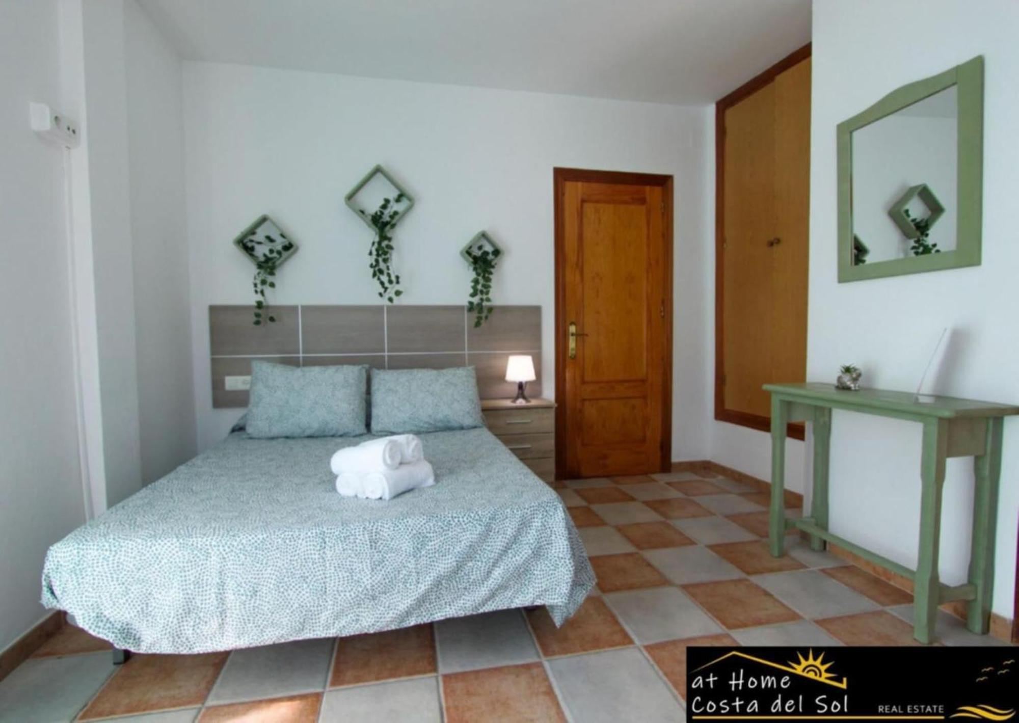 Apartamento En El Centro De Nerja By At Home Costa Del Sol Exterior photo
