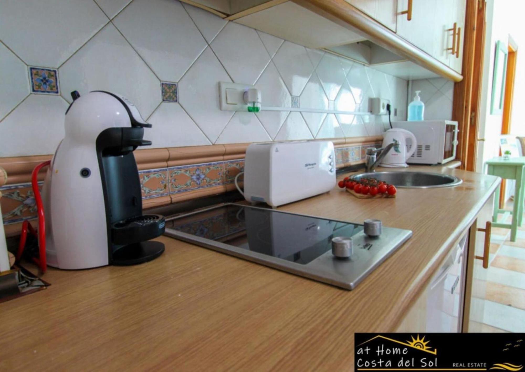 Apartamento En El Centro De Nerja By At Home Costa Del Sol Exterior photo